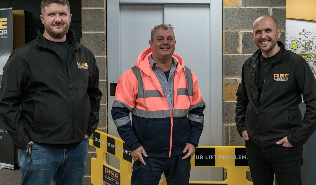 Rise Elevator have gained ISO with the help of Compliant.